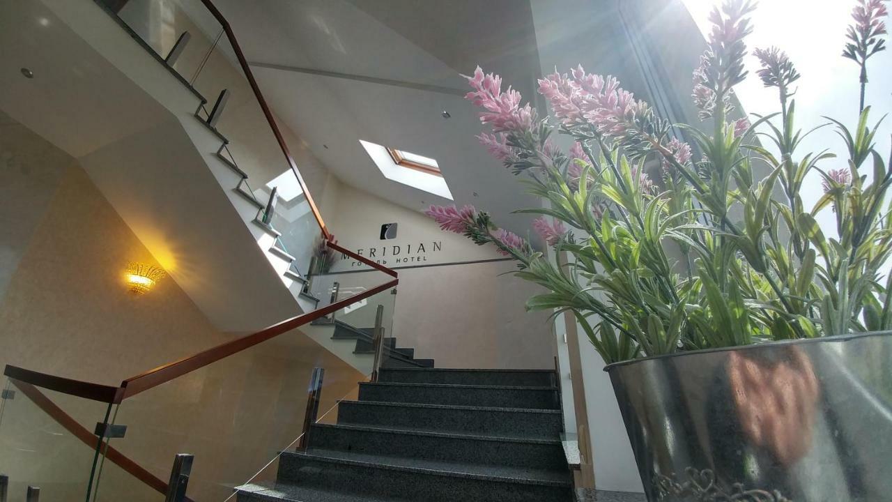 Hotel Meridian Brody Exterior foto